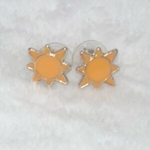 🩵3/$18🩵 Sun Stud Tiny Earrings Celestial